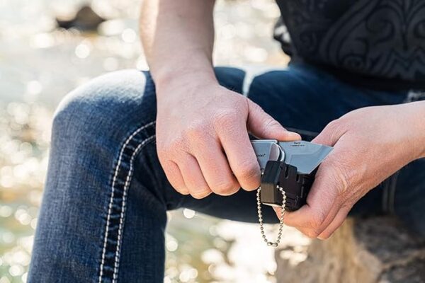 Smith & Wesson Benji 2.5in High Carbon S.S. Folding Keychain Knife with 1.75in Modified Tanto Blade and G10 Handle for Outdoor, Tactical, Survival and EDC,Black - Image 7