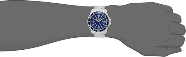 U.S. Polo Assn. Men's Silver Analog Quartz Watch with Blue Dial and Rotating Bezel â Classic Sport-Inspired Style with Bold Face Display Fits Wrists 5.5"-8" - Image 6