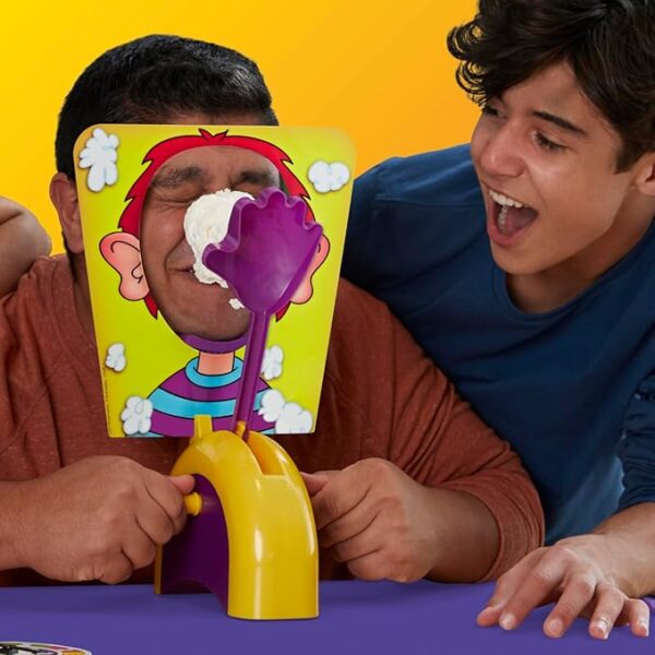 Hasbro Gaming Pie Face Game | Whipped Cream Family Board Game for Kids | Ages 5 and Up | for 2 or More Players | Funny Preschool Games | Kids Gifts - Image 6