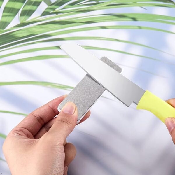 Patelai 2 Pcs Mini Pocket Knife Sharpener Stone Double Sided Portable Sharpening Stone Whetstone Diamond Ceramic Sharpen Tools 400/1000 Grit for Knives Scissors Kitchen Outdoor Survival Gear - Image 6