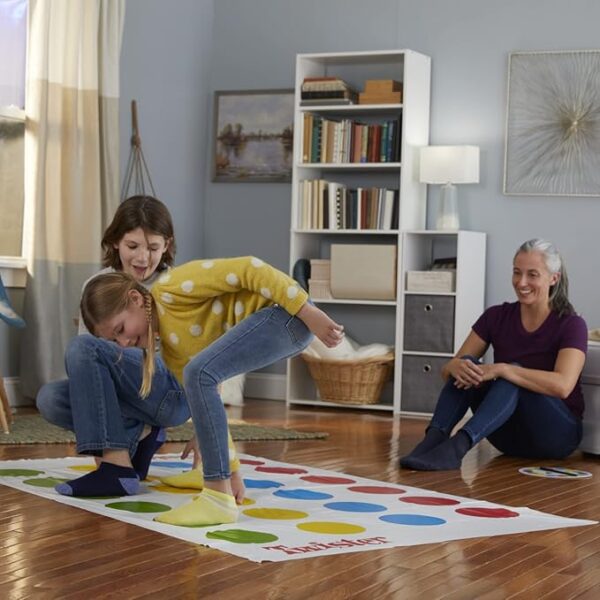 Hasbro Twister Party Classic Board Game for 2 or More Players,Indoor and Outdoor Game for Kids 6 and Up,Packaging May Vary - Image 5