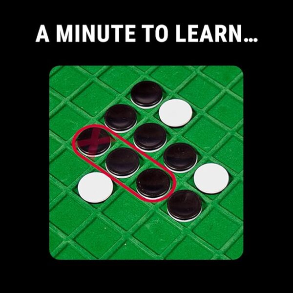 Ravensburger OthelloÂ® Classic Family and 2-Player Game for Ages 8 and Up - Image 4