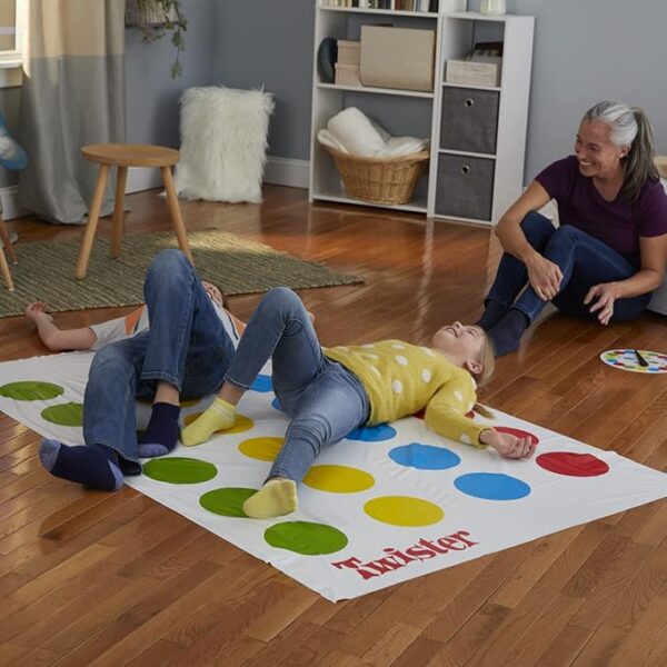 Hasbro Twister Party Classic Board Game for 2 or More Players,Indoor and Outdoor Game for Kids 6 and Up,Packaging May Vary - Image 3
